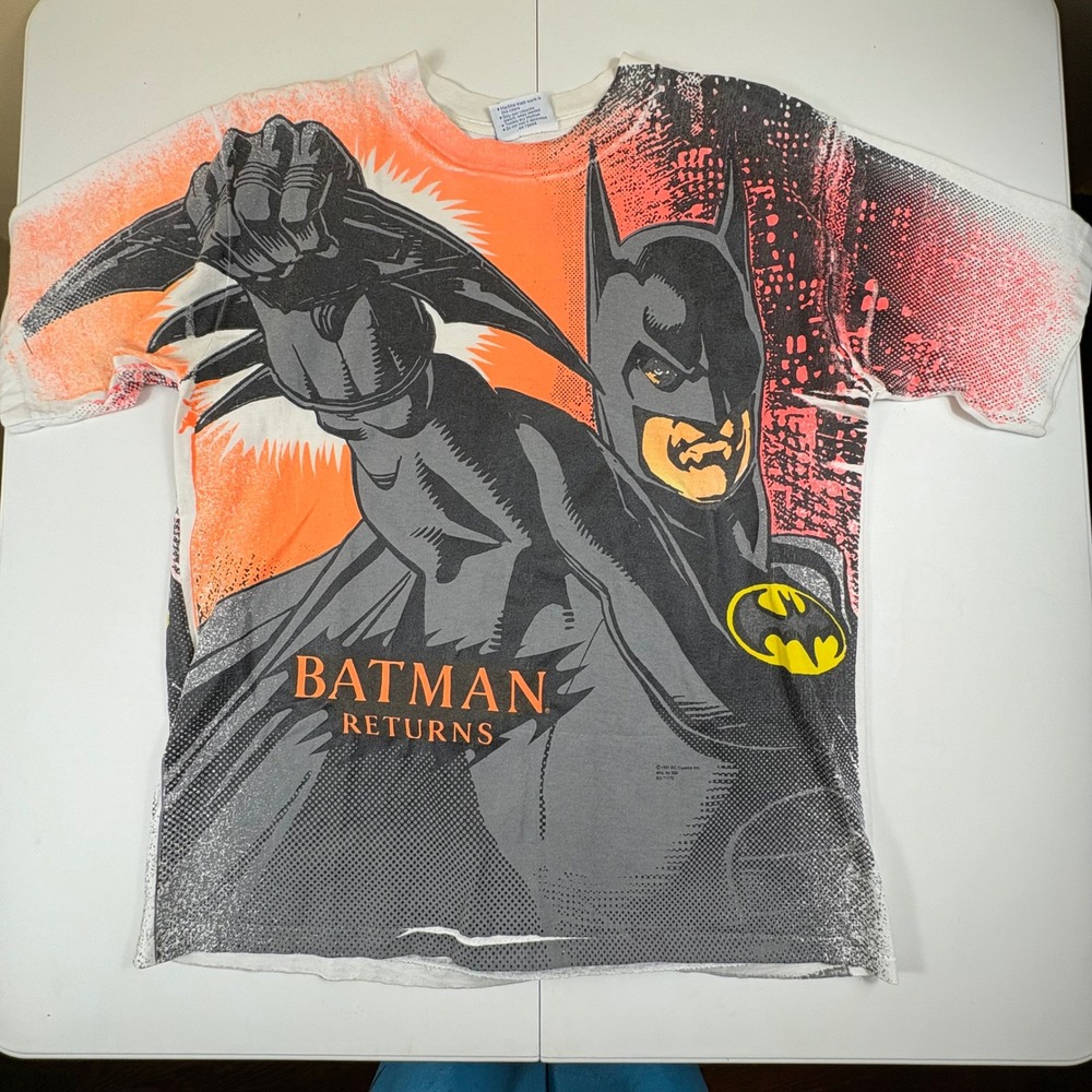 Vintage Batman Returns 1991 All Sport AOP Graphic Tee DC Comics‎